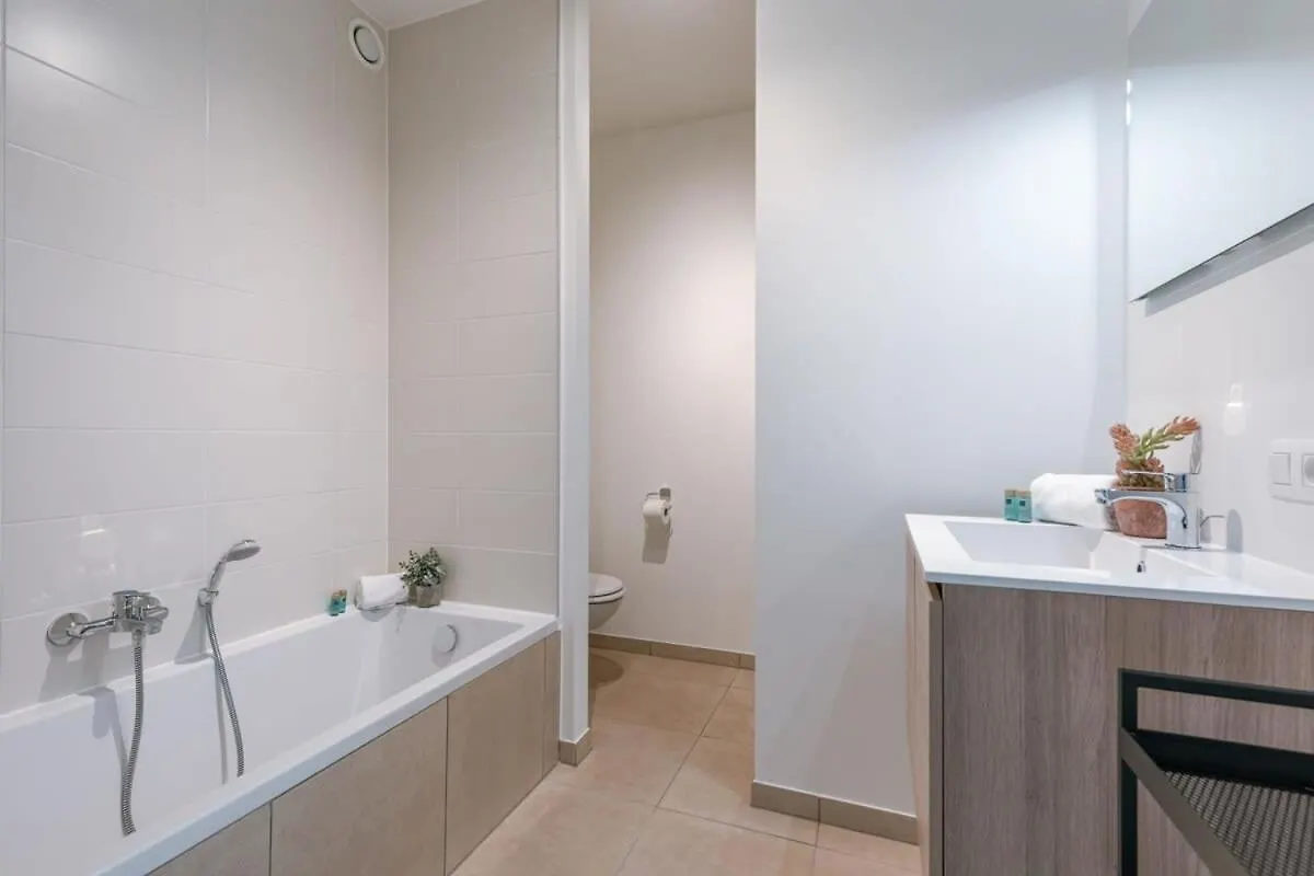 Huswell - Lovely New Apartment At The Harbor + Parking 布鲁日 比利时