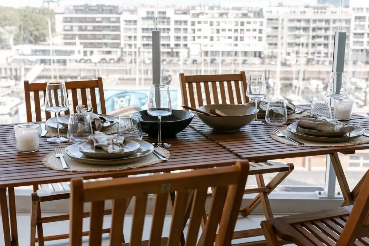 Huswell - Lovely New Apartment At The Harbor + Parking Brygge 0*,